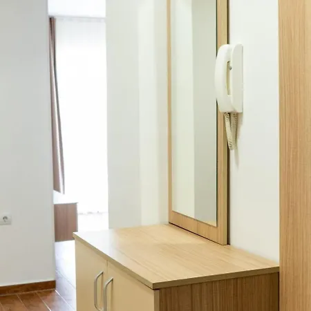 Mila Apartment Pestani
