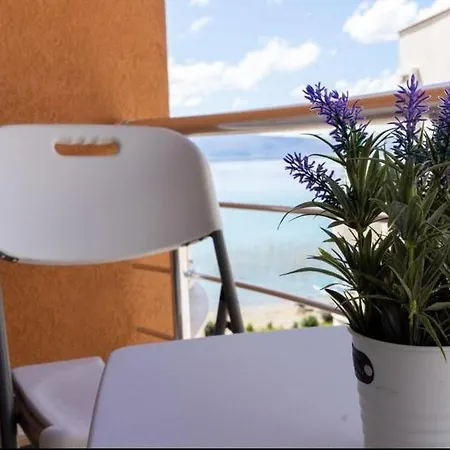 Mila Apartment Pestani
